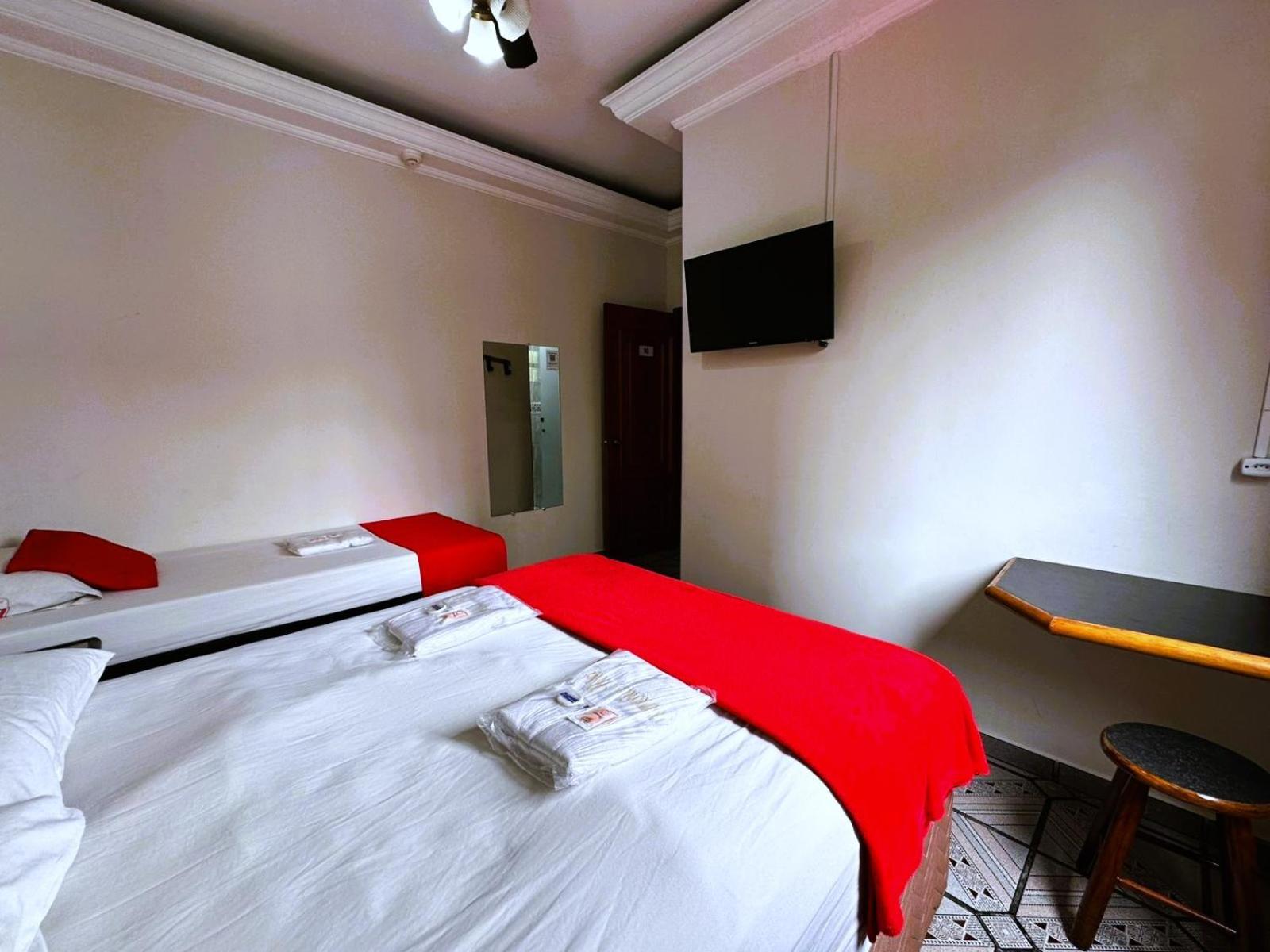Memorial Hotel Сао Паоло Екстериор снимка